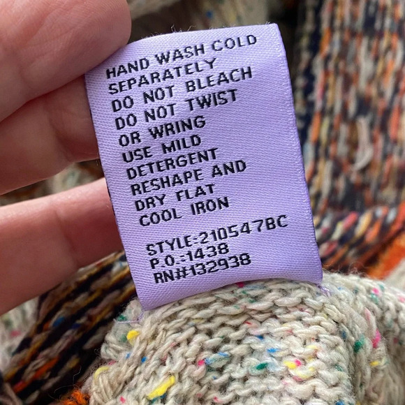 Michelle Nicole Nordic Wool Blend Tribal Sweater Poncho Boho Southwest M - Picture 12 of 12